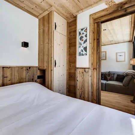 Apartment Aux Pieds - 4 Pers. Val-d'Isere
