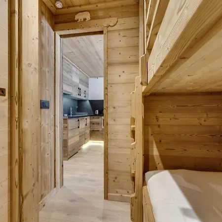Apartment Aux Pieds - 4 Pers. Val-d'Isere